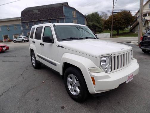 2010 Jeep Liberty Sport