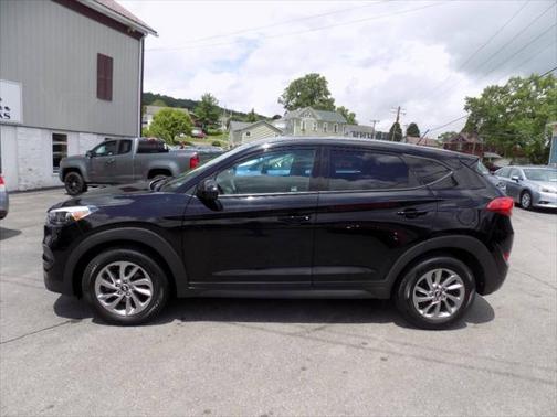 2018 Hyundai TUCSON SE