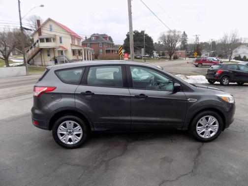 2015 Ford Escape S