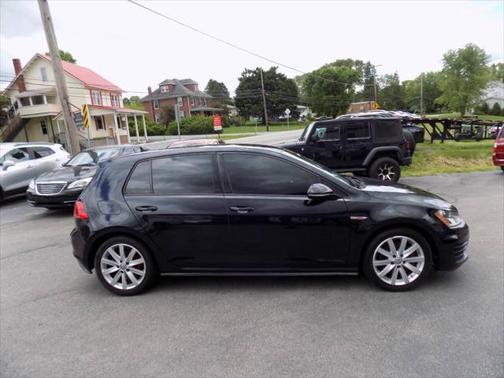 2017 Volkswagen Golf GTI 2.0T S 4-Door