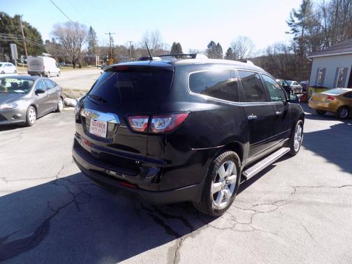 2017 Chevrolet Traverse 1LT