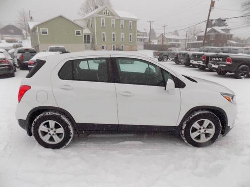 2019 Chevrolet Trax LS