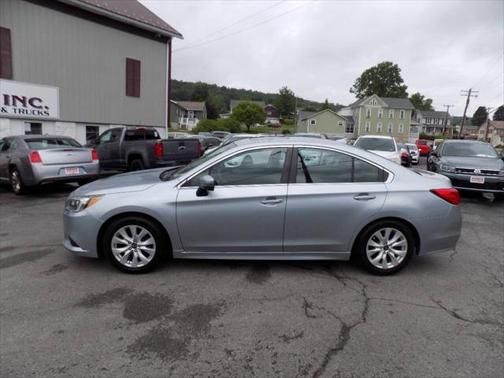 2017 Subaru Legacy Premium