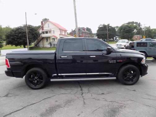 2016 RAM 1500 Laramie