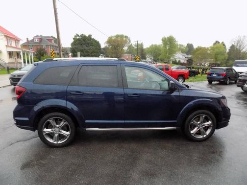 Blue 2017 Dodge Journey Crossroad