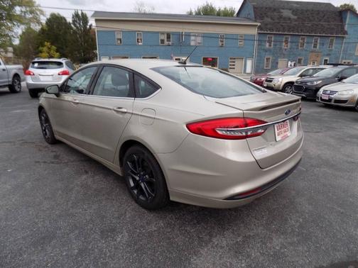 2018 Ford Fusion SE