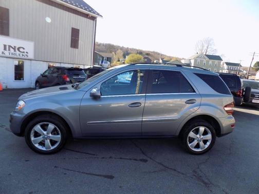 Charcoal 2010 Mercedes-Benz M-Class ML 350 4MATIC AWD 4dr SUV