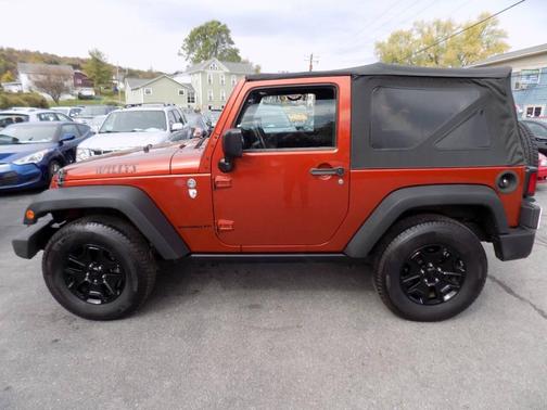 2014 Jeep Wrangler Willys Wheeler Edition 4x4 2dr SUV
