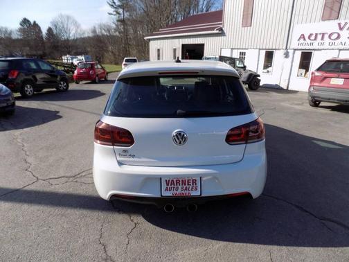 2013 Volkswagen Golf R 4-Door w/DCC & Navigation