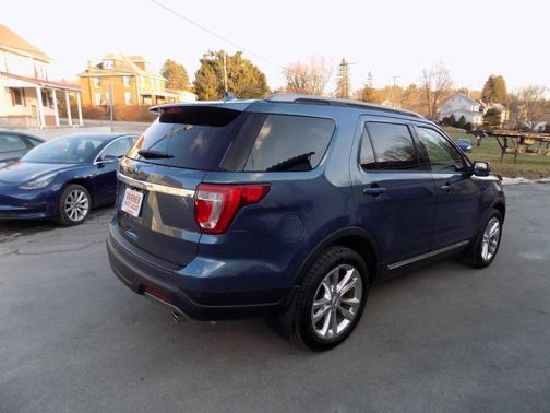 2019 Ford Explorer XLT AWD 4dr SUV