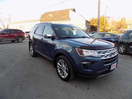 2019 Ford Explorer XLT AWD 4dr SUV