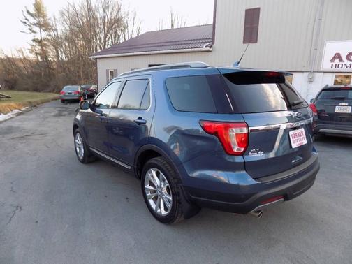 2019 Ford Explorer XLT AWD 4dr SUV