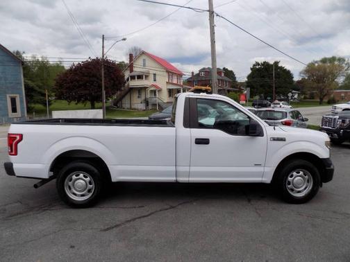 White 2016 Ford F-150 XL