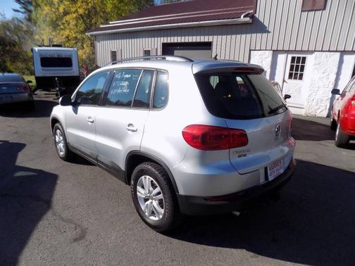 2016 Volkswagen Tiguan 2.0T SE 4MOTION