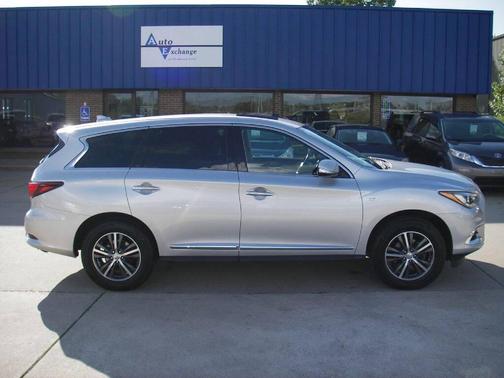 2018 INFINITI QX60 Base
