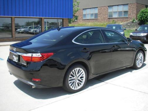 Black 2013 Lexus ES 350 Base