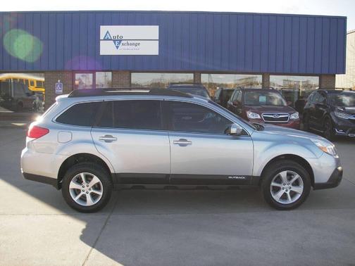 2013 Subaru Outback 2.5i Premium