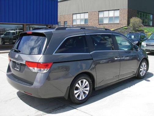 Gray 2014 Honda Odyssey EX-L