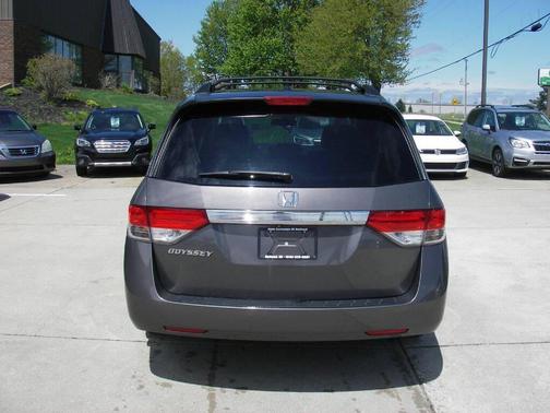 Gray 2014 Honda Odyssey EX-L
