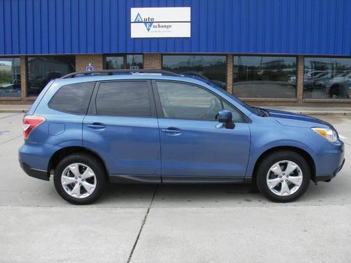 Quartz Blue Pearl 2015 Subaru Forester 2.5i Premium