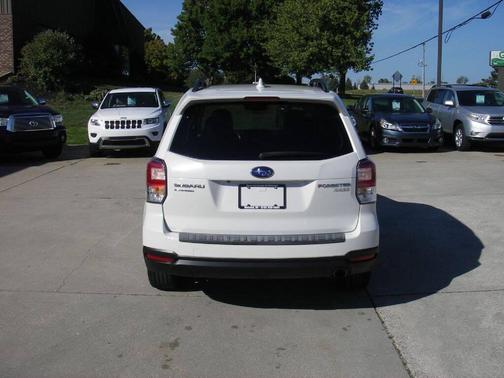 2017 Subaru Forester 2.5i Touring