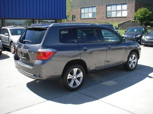 2008 Toyota Highlander Sport