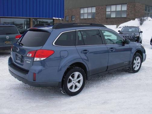 2014 Subaru Outback 2.5i Premium