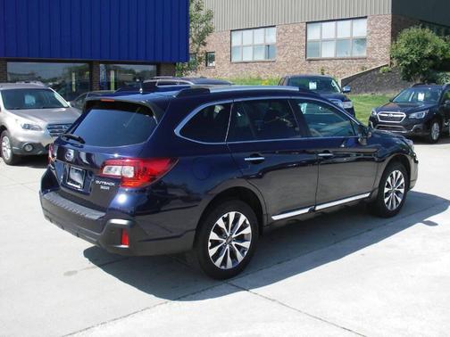 2018 Subaru Outback 3.6R Touring