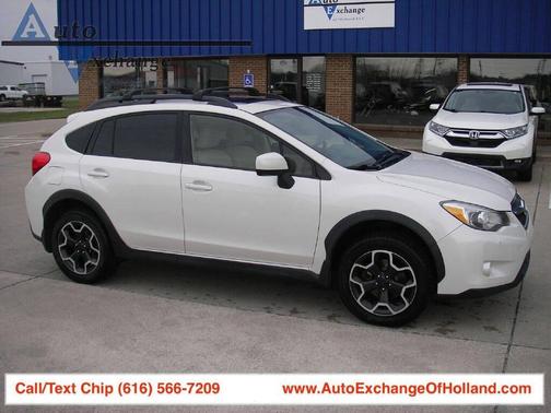 Satin White Pearl 2014 Subaru XV Crosstrek 2.0i Premium