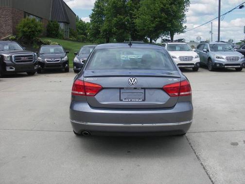 2015 Volkswagen Passat 2.0L TDI DSG SEL Premium