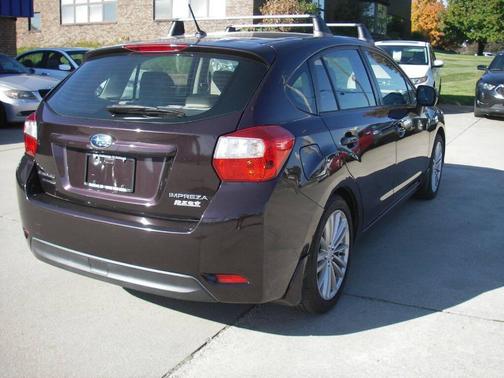 2012 Subaru Impreza 2.0i Premium