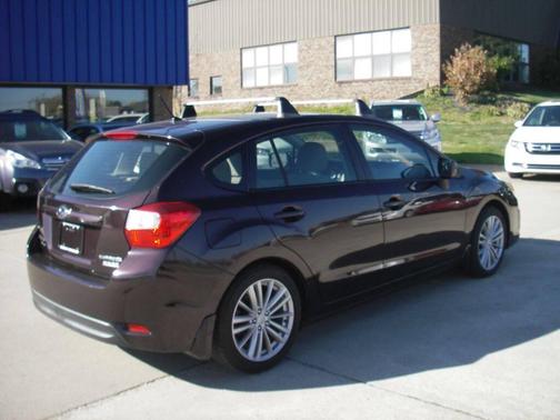2012 Subaru Impreza 2.0i Premium