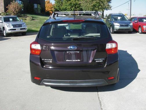 2012 Subaru Impreza 2.0i Premium