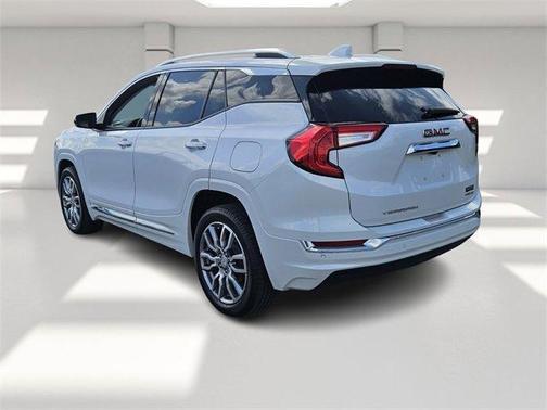 2022 GMC Terrain Denali