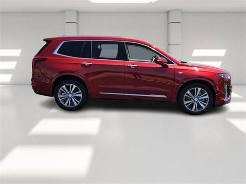 2025 Cadillac XT6 Premium Luxury FWD