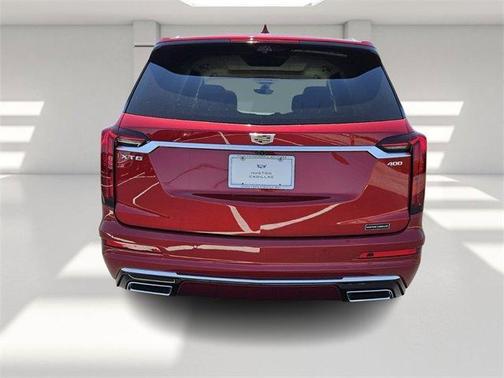 2025 Cadillac XT6 Premium Luxury FWD