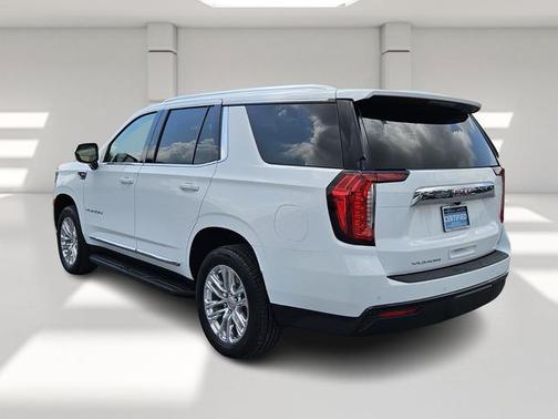 2024 GMC Yukon SLE