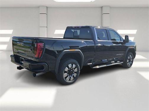 2025 GMC Sierra 2500 Denali