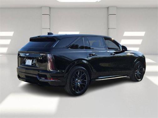 2025 Cadillac Escalade IQ Sport 2