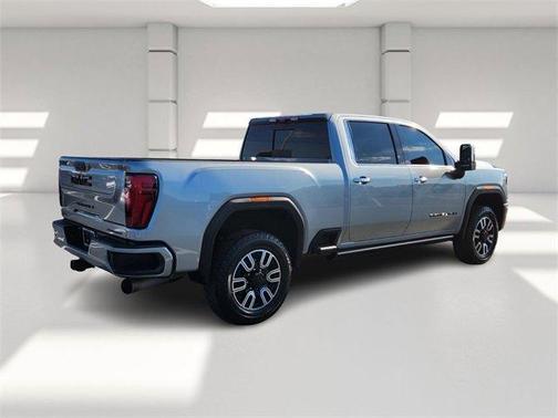 2024 GMC Sierra 2500 Denali