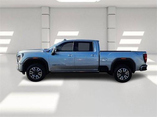2024 GMC Sierra 2500 Denali