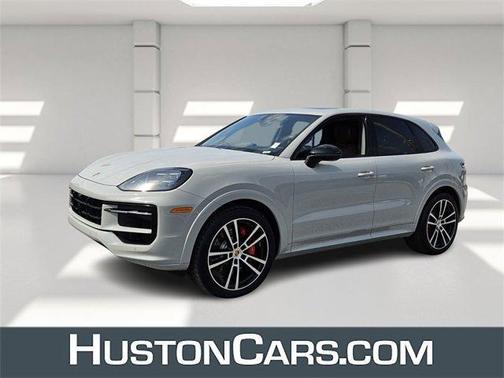 2024 Porsche Cayenne S