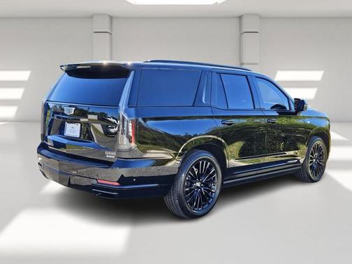 2025 Cadillac Escalade Sport