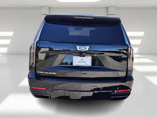 2025 Cadillac Escalade Sport