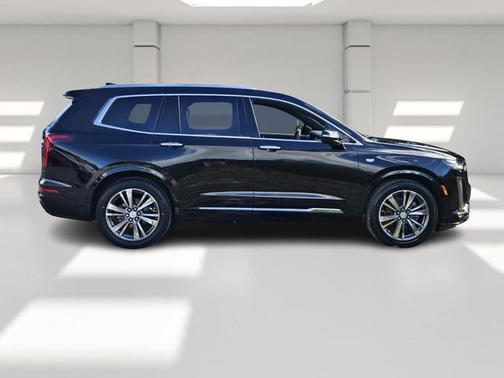 2021 Cadillac XT6 Premium Luxury FWD