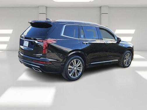 2021 Cadillac XT6 Premium Luxury FWD