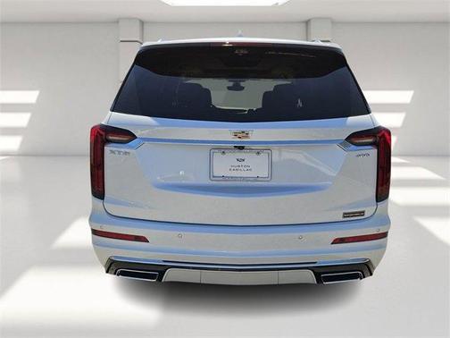 2025 Cadillac XT6 Premium Luxury FWD
