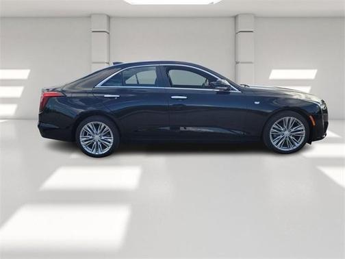 2025 Cadillac CT4 Premium Luxury