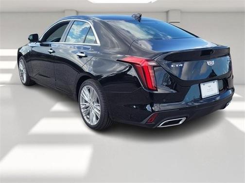 2025 Cadillac CT4 Premium Luxury