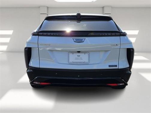 2025 Cadillac LYRIQ Sport